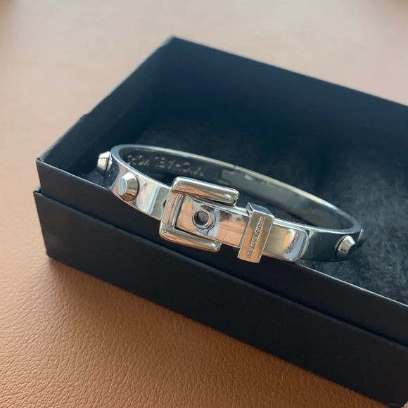 Michael Kors bracelet - Picture 1 of 1